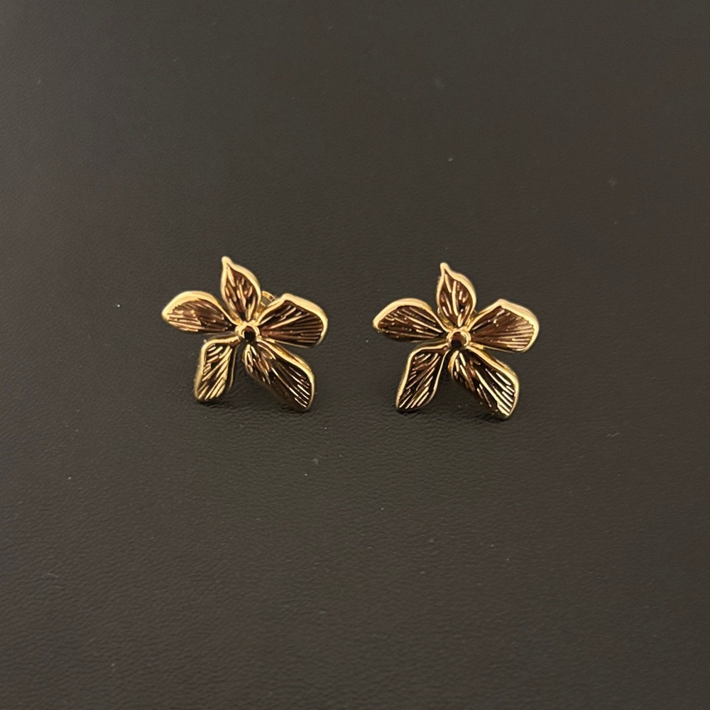 Gold Floral Stud Earrings